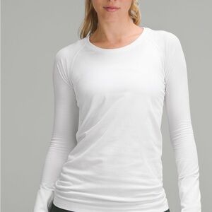 Lululemon Swiftly Tech Long-Sleeve Shirt (hip length), white, size 6
